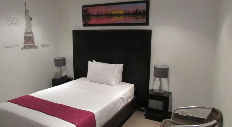Hotel Aj Ferial Bogotá Zewnętrze zdjęcie