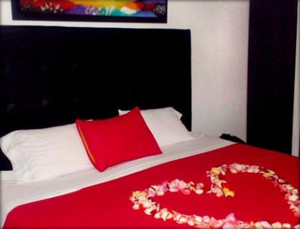 Hotel Aj Ferial Bogotá Zewnętrze zdjęcie