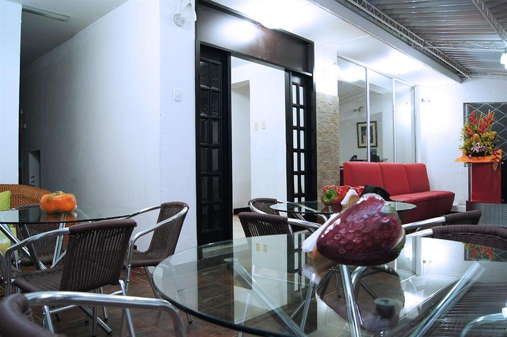 Hotel Aj Ferial Bogotá Zewnętrze zdjęcie