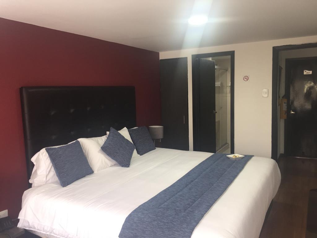 Hotel Aj Ferial Bogotá Zewnętrze zdjęcie