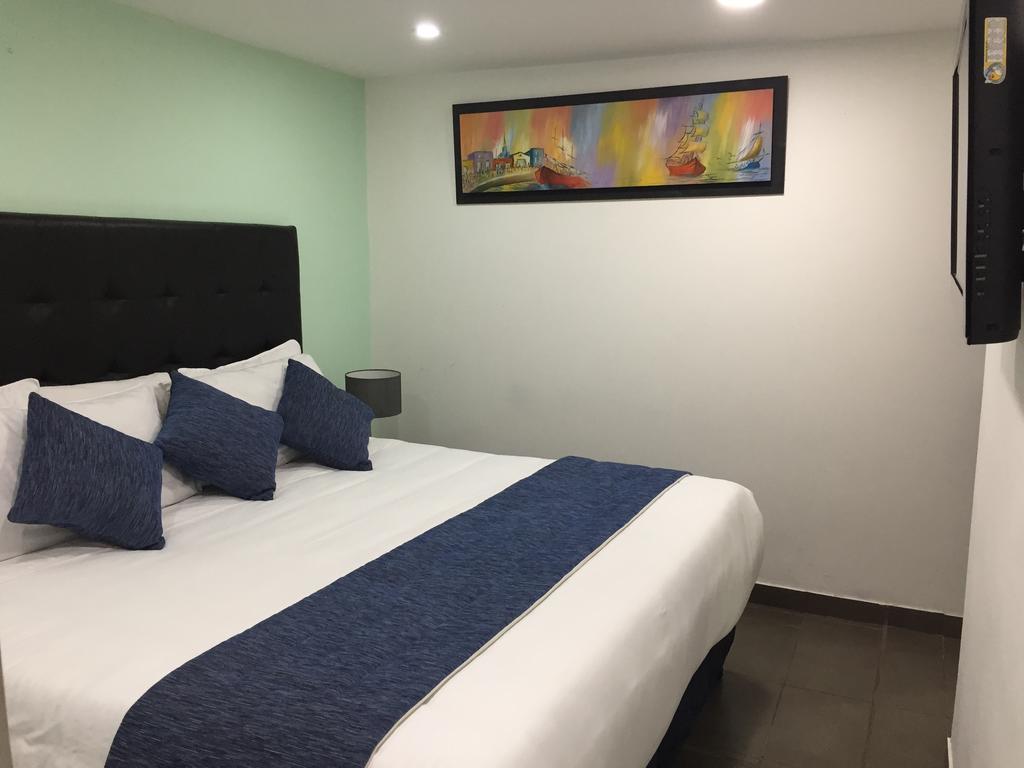 Hotel Aj Ferial Bogotá Zewnętrze zdjęcie