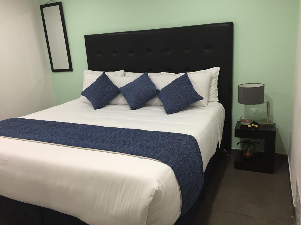 Hotel Aj Ferial Bogotá Zewnętrze zdjęcie